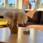 شقة Cozy & Modern Living In