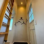 Cozy & Modern Living In Apartman Odense