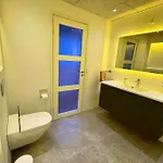 Διαμέρισμα Cozy & Modern Living In *