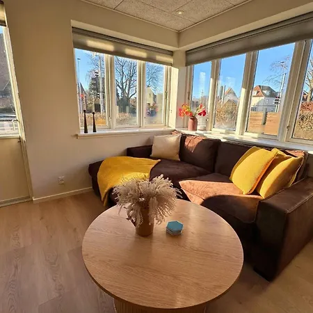 Cozy&modern Living In Odense
