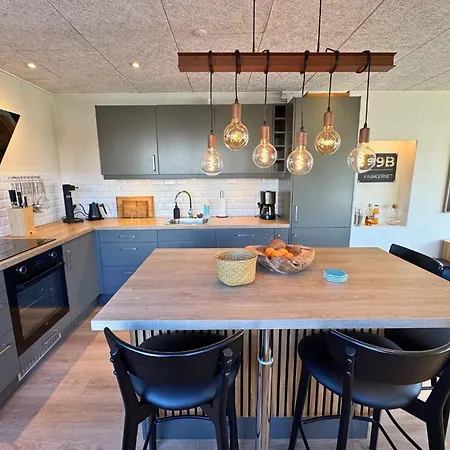 Cozy&modern Living In Odense
