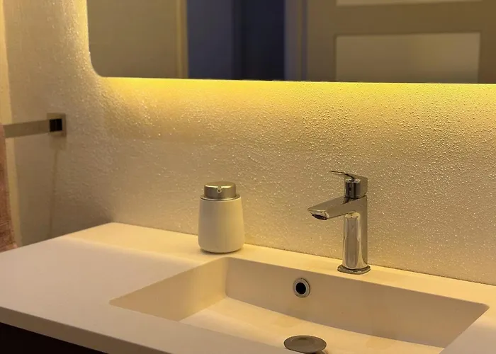 Cozy & Modern Living In Апартаменты *